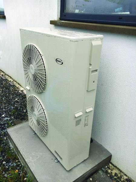 Aerona³ air source heat pump meets heating needs for new build family home in Carmarthenshire