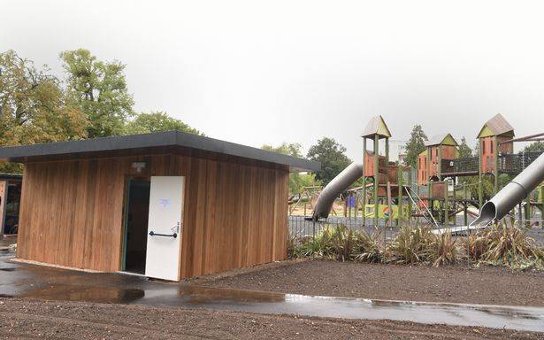 Changing Places Toilet (Modular Building) 