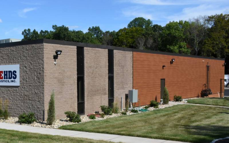 130 Addison Road, Windsor, Connecticut, TRESPA PURA NFC® CREATES DISTINCTIVE, LONG-LASTING EXTERIOR FOR RETROFIT OF 1960s ERA BUILDING