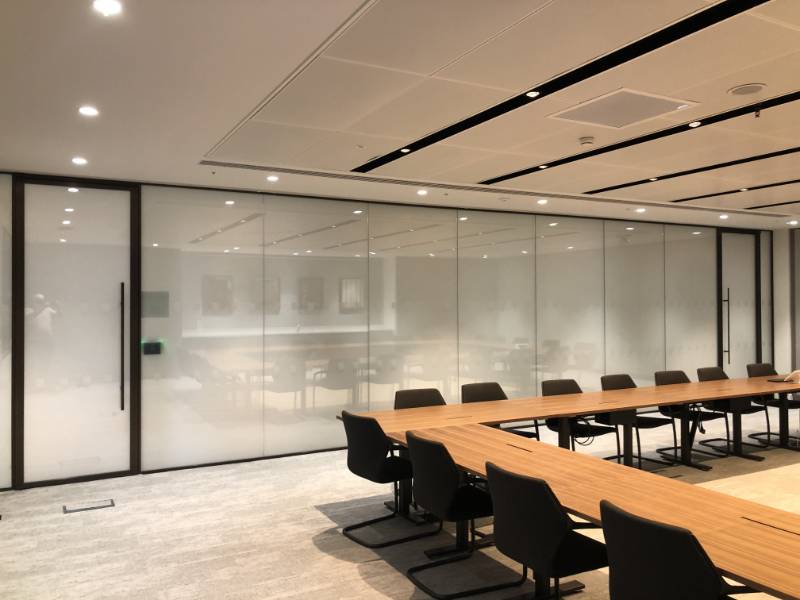 ESG LCD Switchable™ - Privacy Glass