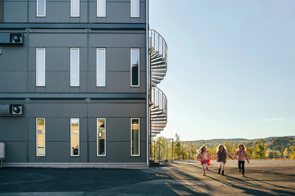 Bedre inneklima og læringsmiljø med skolemoduler