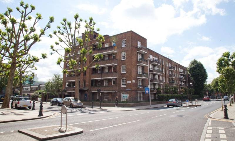 Bramley House, 260 triple-glazed timber sash windows