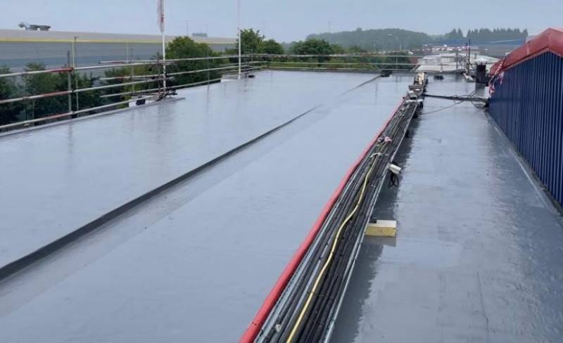 Flat roof waterproofing details