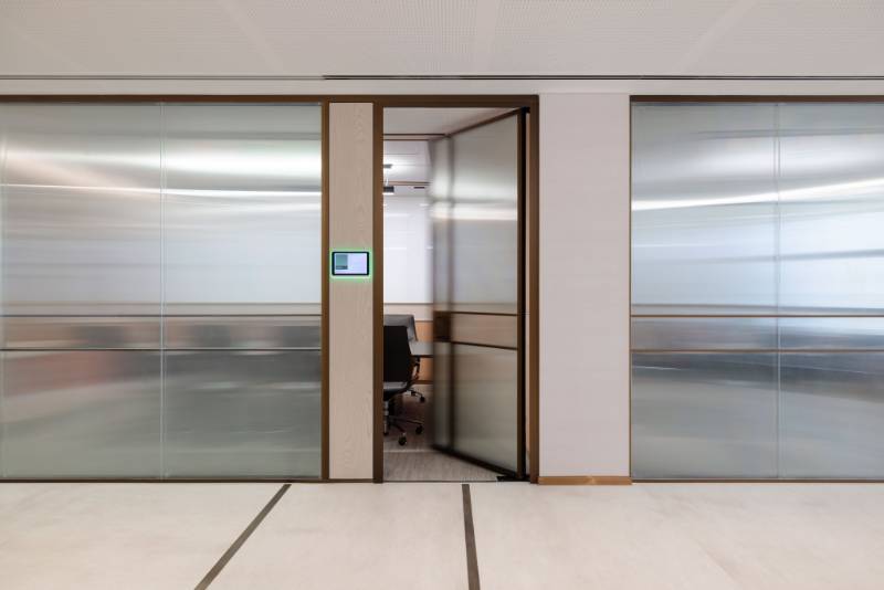 Specifying Glass Partitions