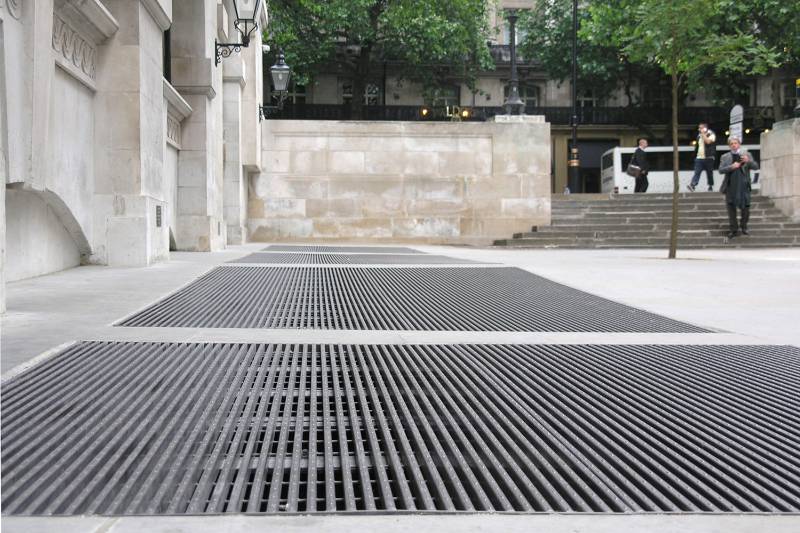 Barrot Urban Pedestrian Grating