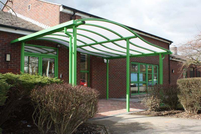 Entrance Canopy at Loughborough Primary School