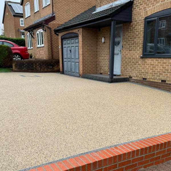 Resin Bound Stone Driveway Transformation | Flax & Partisan PERMABOUND Surface