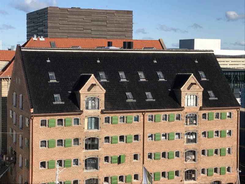 Luxurious, historic hotel crowned with bespoke
Clement Conservation Rooflights