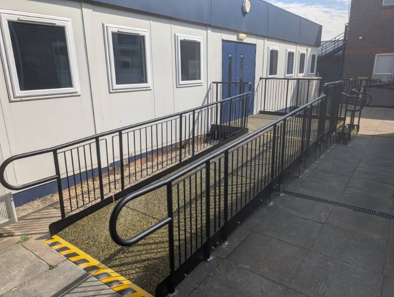 DDA Compliant Modular Steel Ramp