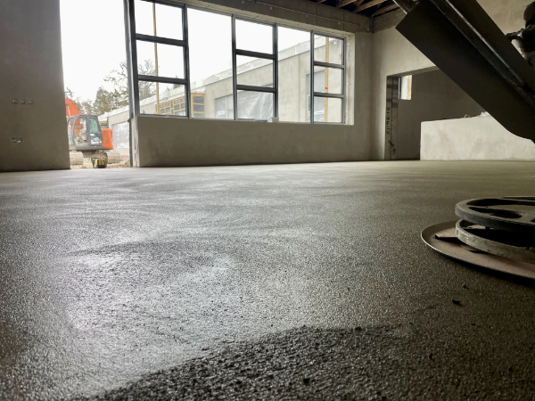 National School Ardee 2200 m2 EB5 Rapid Screed at 80 mm