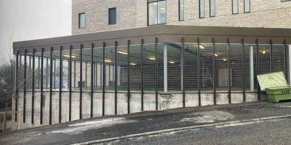Fallrekkverk og fasader til Oslo Bylegevakt (OSBL)