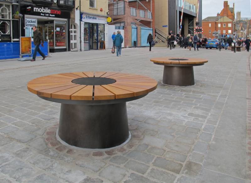 Unique seating developed for High Street improvement scheme