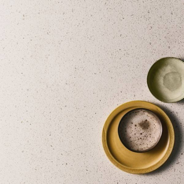 6600 Nougat - Engineered Quartz Surface