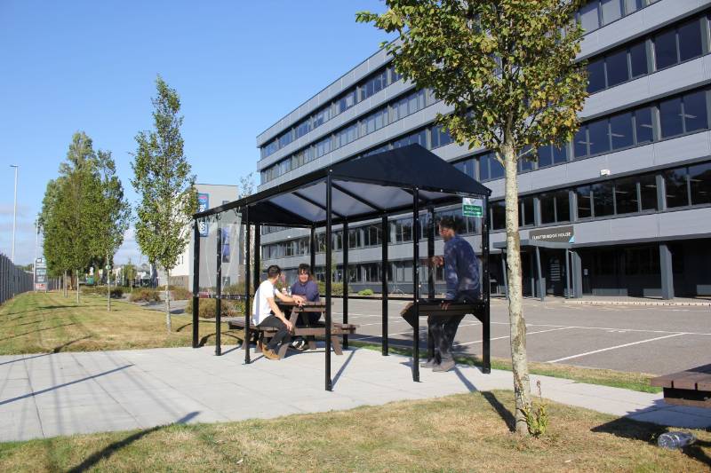 4-Sided Shelter - Smoking and Waiting Shelters
