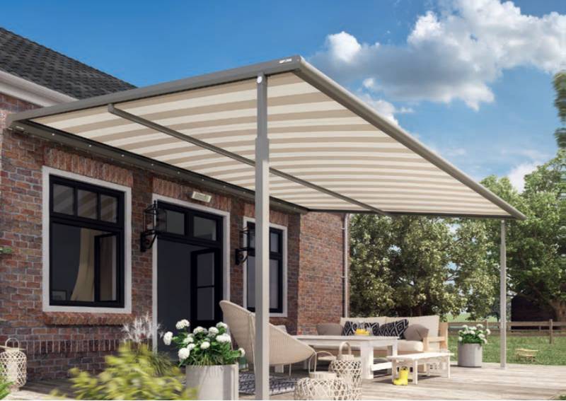 Plaza Viva - Pergola Awning