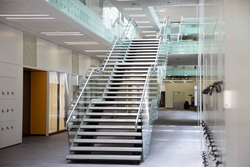 Vista V512 Glass Balustrades for University of Liverpool's Central