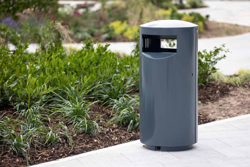 Zenith® Litter Bin