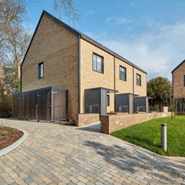 Court Place Gardens, Oxford – Bespoke Cycle & Bin Storage