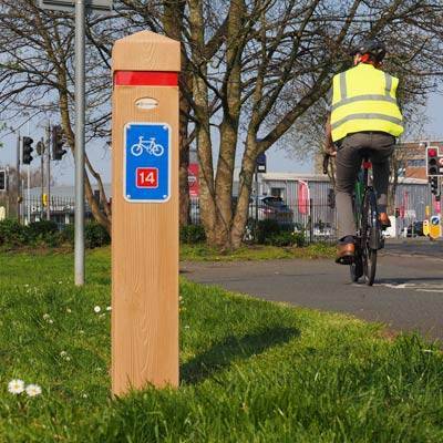 Glenwood™ 170 Post & Signhead Post - Plastic Bollard