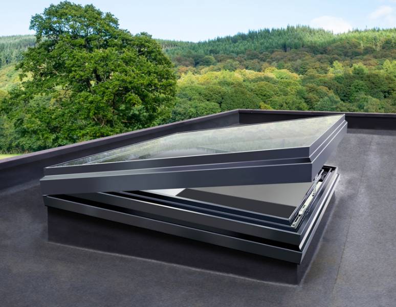 Kestrel Aluminium Opening Flat Rooflight System - Aluminium rooflight system