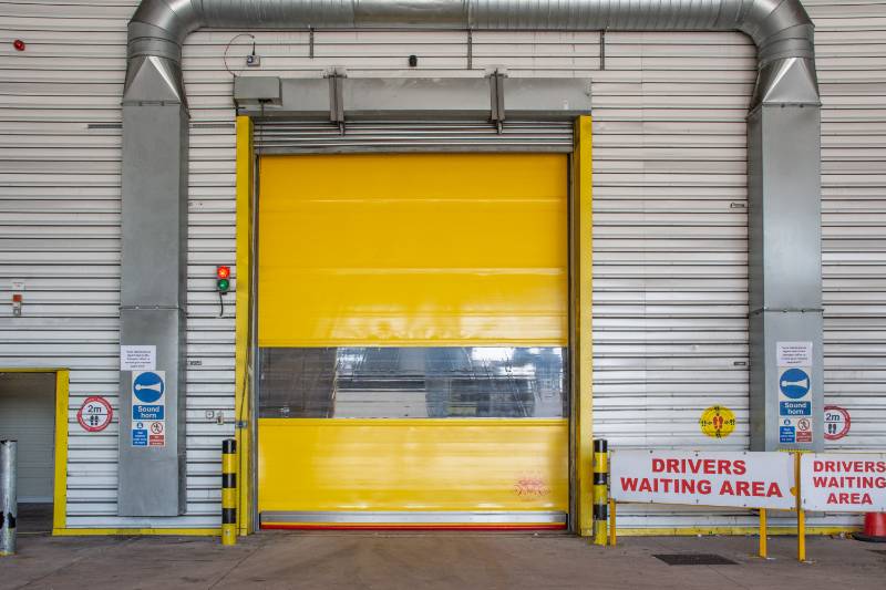 Close collaboration delivers the right high-speed door solution for Recticel Insulation