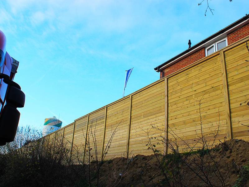 Jakoustic Reflective reduces noise for new housing development