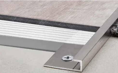 Schluter-VINPRO-S - Finishing profile