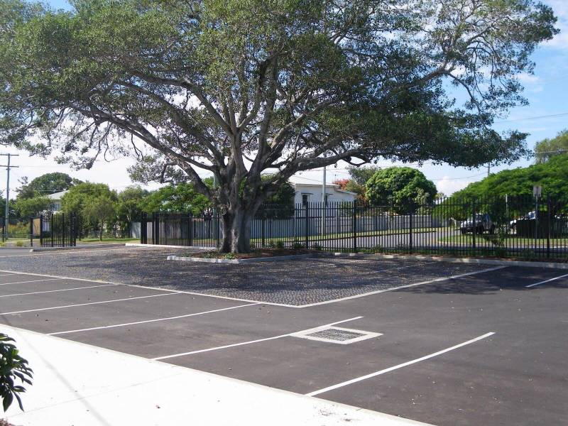 Silkstone State School Parking Bays