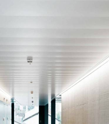 METAL F Tile Range Free Span Corridor Solutions - Ceiling Tile