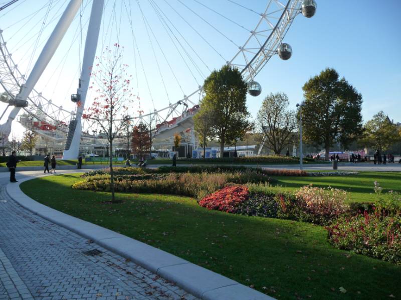Jubilee Gardens, London - Borderline