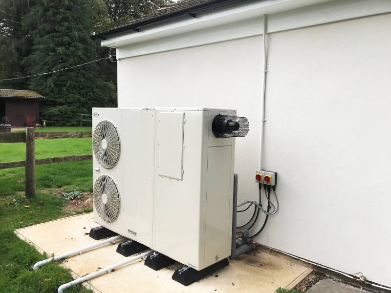 VortexAir Hybrid exceeds expectations at family home in Hampshire
