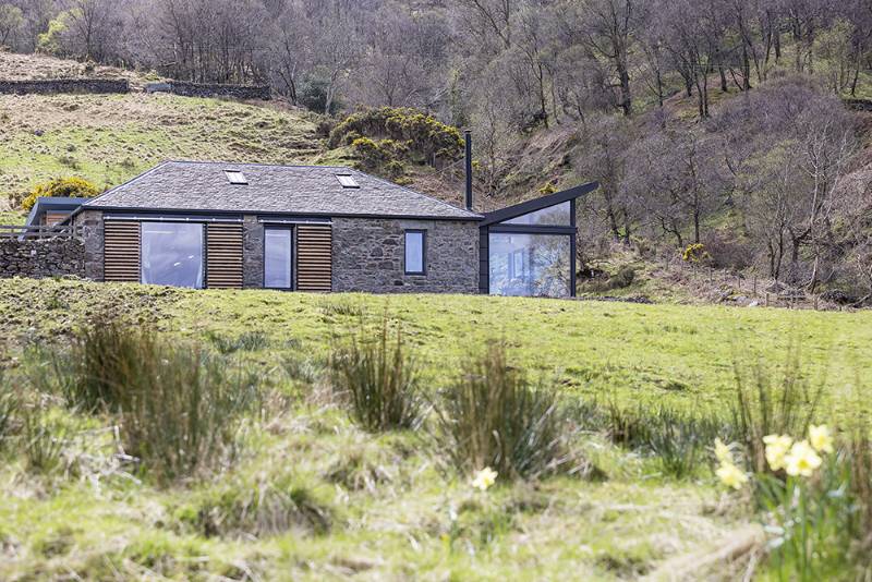 Stunning renovated steading near Loch Lomond