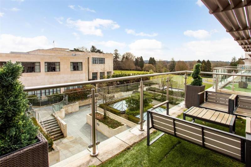 Charters Ascot -Luxury Private Residences