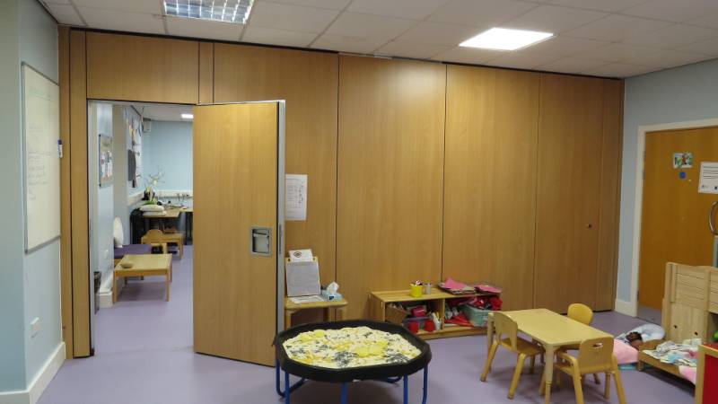Dorma Variflex Manual Acoustic moveable wall - Christchurch Family Hub