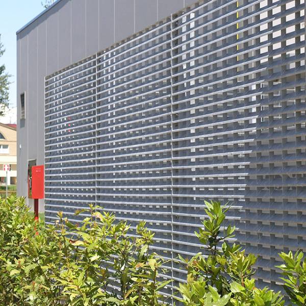 DeltaFoil Fencing - Steel louvre privacy barrier fence