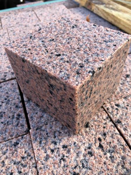 Toranja Rosa - Portuguese Red Granite for Paving, Setts, Kerbs and Specials