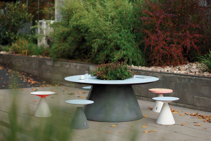 Conics Table - Outdoor Tables