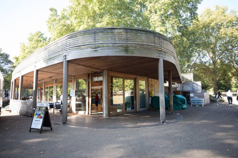 St James's Park Cafe