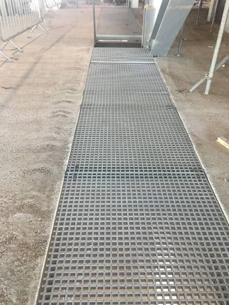 Fibergrate® Riser System - GRP Service Riser