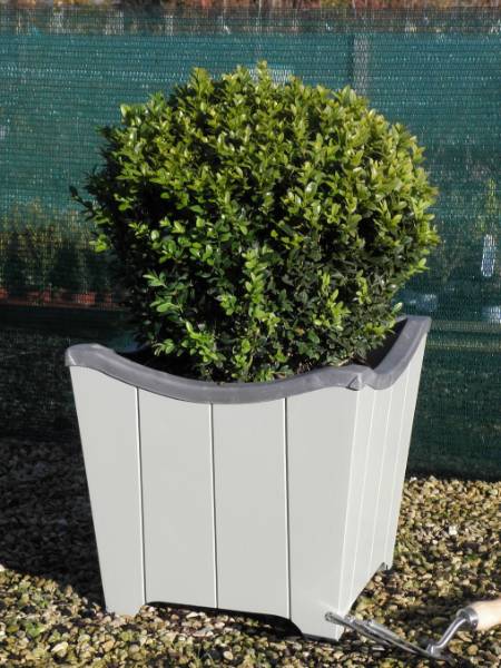 MEDITE TRICOYA EXTREME (MTX) Used to Make Outdoor Planters