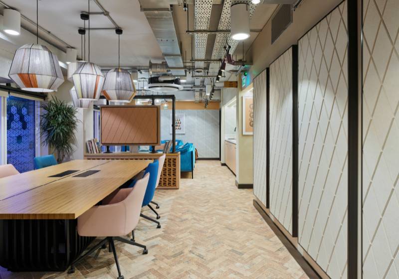 Transcending the ordinary at Pin Yard amenity space with precision-cut Fracture Panels