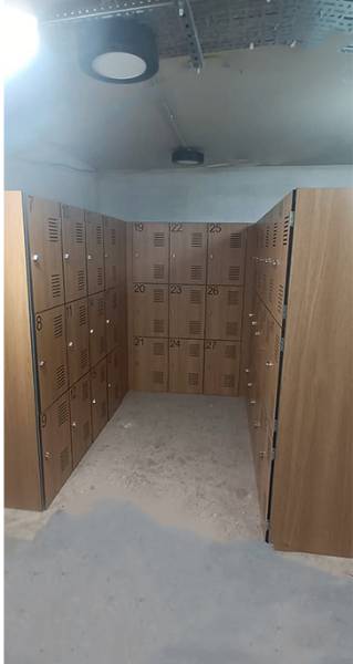 Commercial lockers at McLaughlin & Harvey Ltd