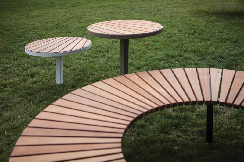 Lago Stool - Outdoor Stool