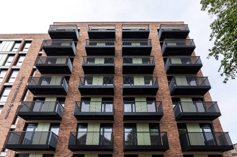 Q-railing Easy Alu Urban - Balustrade And Guarding Rail System