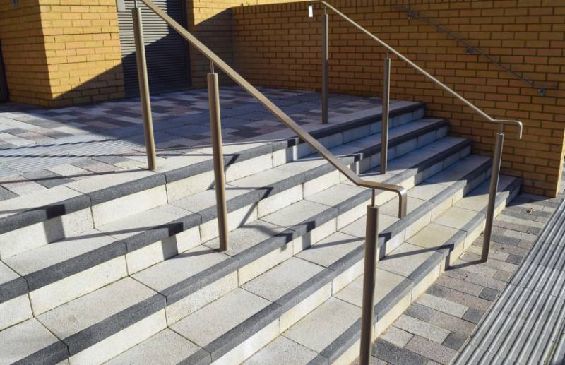 BRADSTONE Step Flags - Concrete Paving Flags