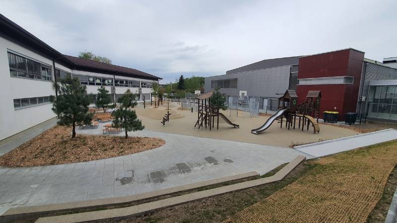 Primary school reconstruction in Slovenia