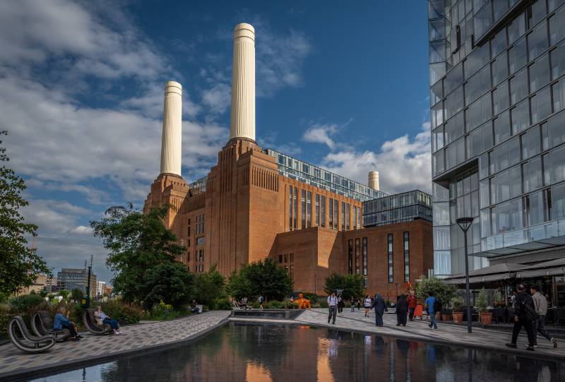 Achieving Sustainability Goals: A Case Study of High-Quality Glass Solutions in Commercial Buildings