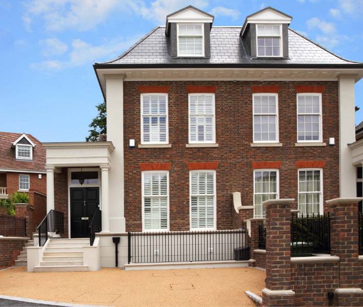 Classic high performance timber sash windows and doors for new build project in Wimbeldon, London