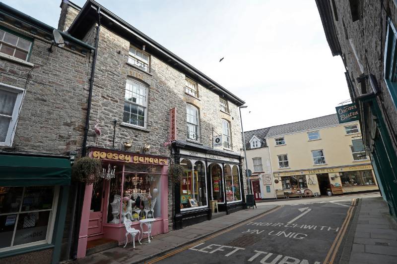 Landlord Installs Granada Secondary Glazing Solution