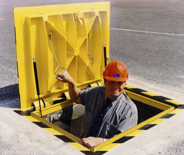 Floor Access Door Flush Lid - Floor Hatch - Floor Hatch
